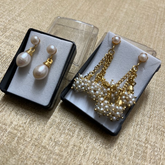 Set of Real Pearl Earrings with 18 k Gold tone Plated - Picture 5 of 12